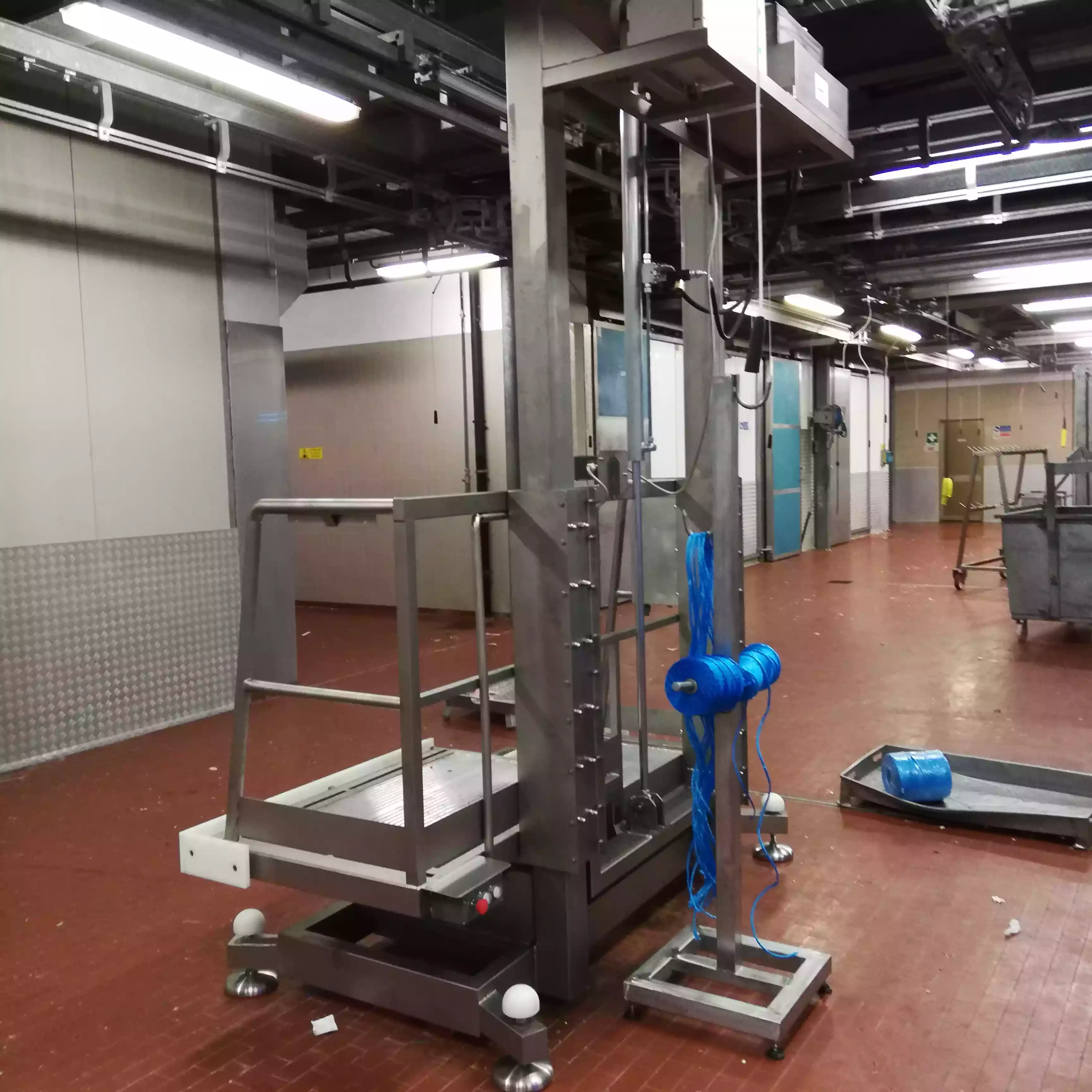 Pedana sollevamento idraulica inox — foto 2 di 2